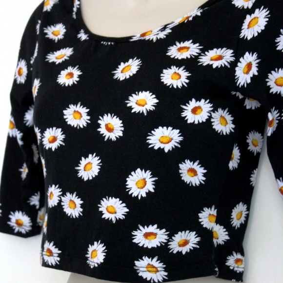 Crop Top Daisy Flower Indie Cottagcore Farmcore - Picture 4 of 8